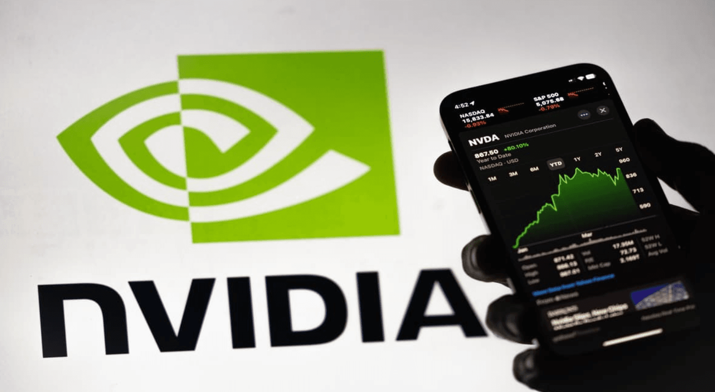 Ações da NVDA sobem após Nvidia negar atraso no rack de IA Kyber: O que os investidores devem saber