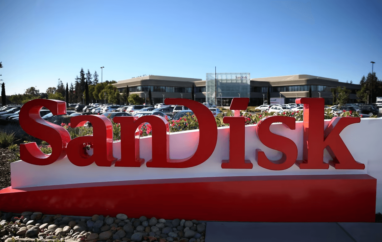 O que é a Sandisk e por que ela subiu de 40$ para 2.000$ em um ano?