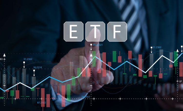 是什么推动了 2025 年加密货币 ETF 的日益普及？2026 年还会保持同样的热情吗？
